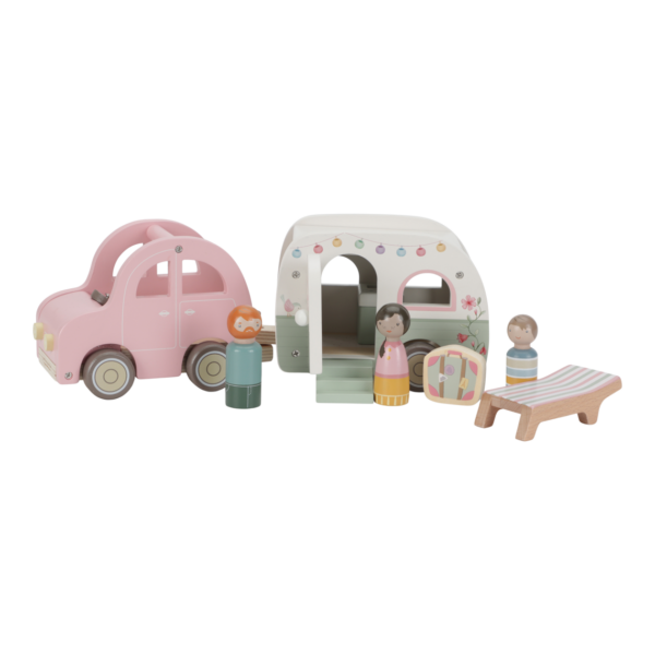 Spielzeugauto mit Wohnwagen