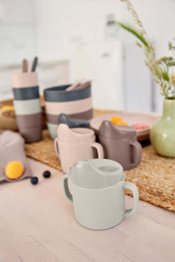 Trinklernbecher diverse Farben