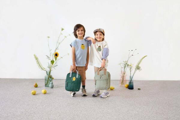 Lässig Kinder T-Shirt - Bio Baumwolle, Little Gang, Zitrone Hellblau – Bild 4