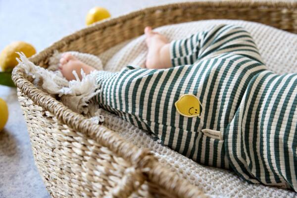Lässig Leggings Kinder - Gerippt, Little Gang, Zitrone Dunkelgrün – Bild 4