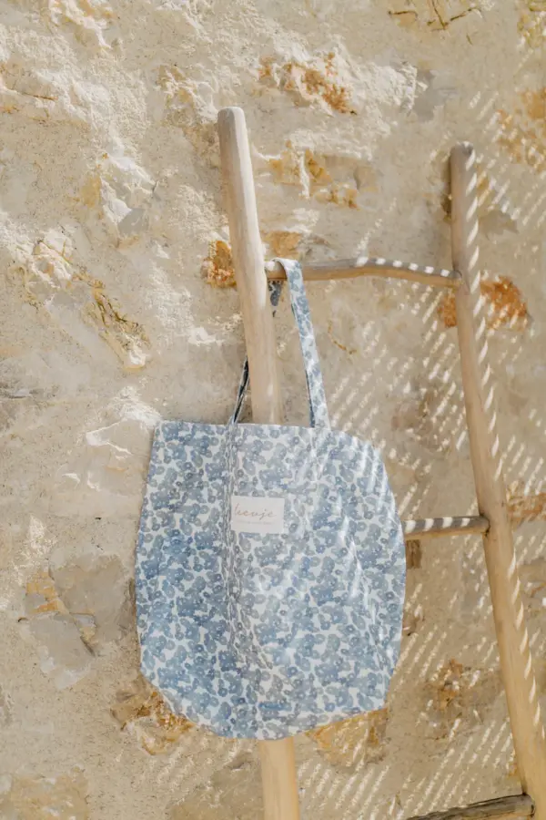 Tasche Leevje STOFFBEUTEL 'BLUE FLOWERS' GROSS – Bild 2