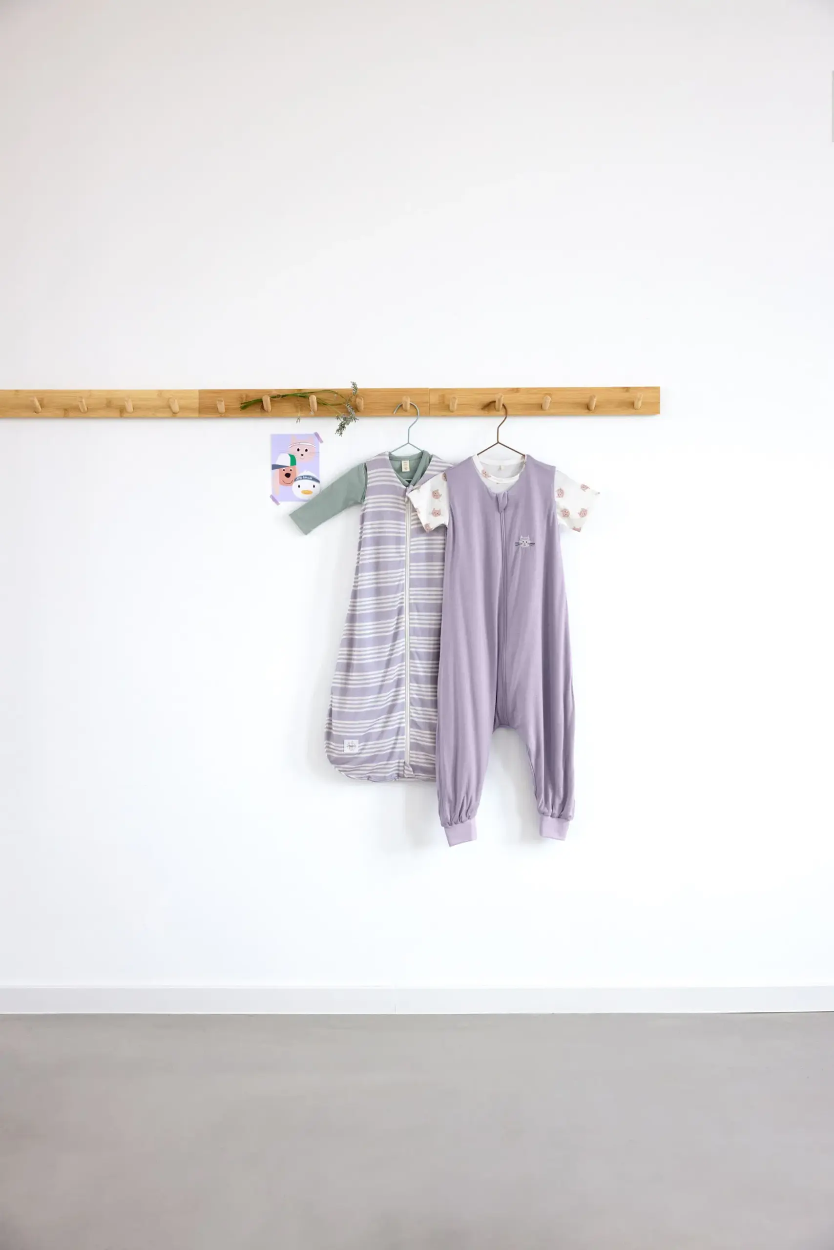 Lässig KINDER SCHLAFOVERALL 0.5 TOG - KATZE, PASTELL LILA – Bild 5