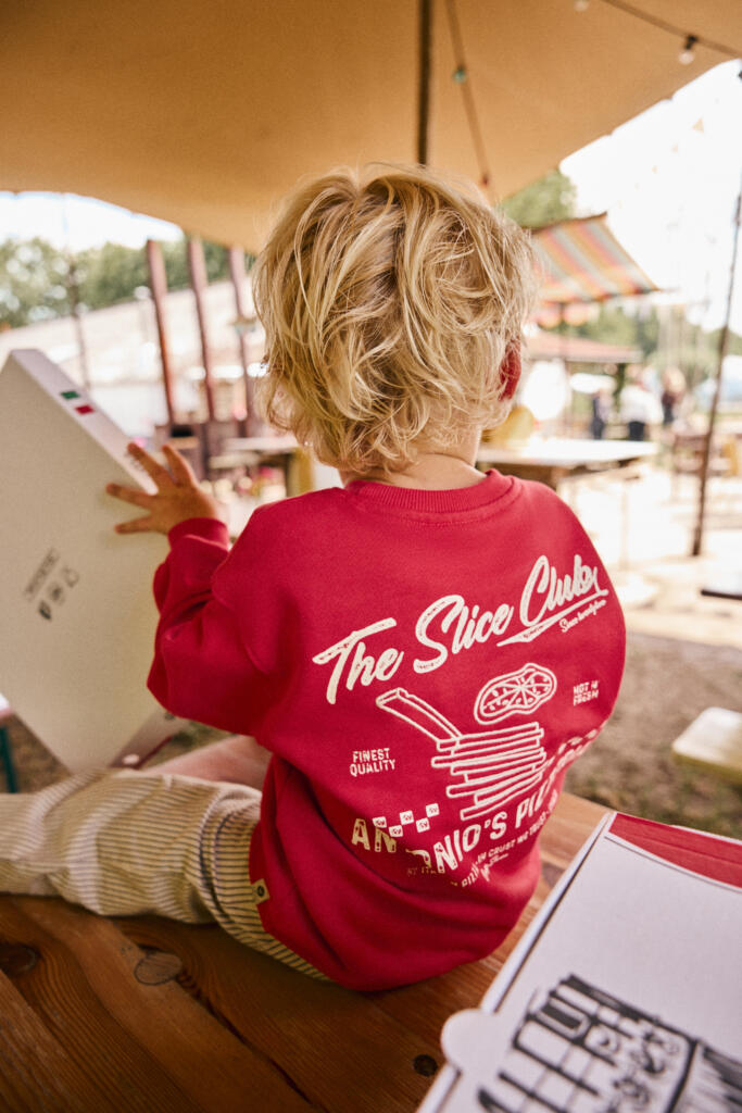 Daily Seven Oversized Sweater Slice Club